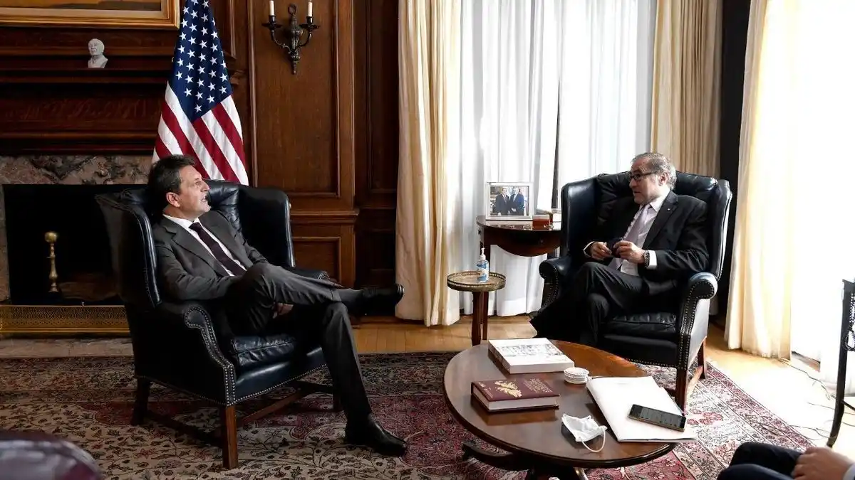 En el cierre de su visita a Estados Unidos, Massa se reúne con Georgieva en el FMI