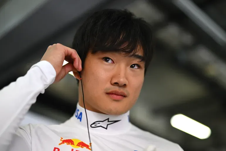 Yuki Tsunoda correrá el Gran Premio de China.
