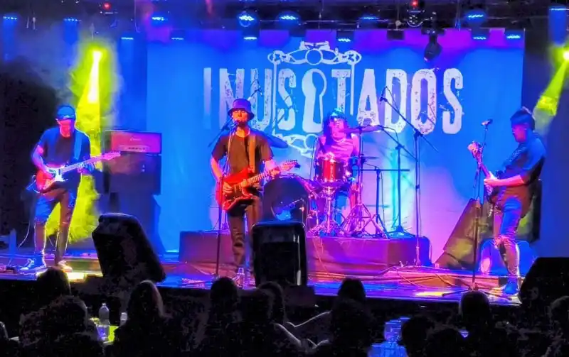 INUSITADOS en ¡BOGAPALOOZA!