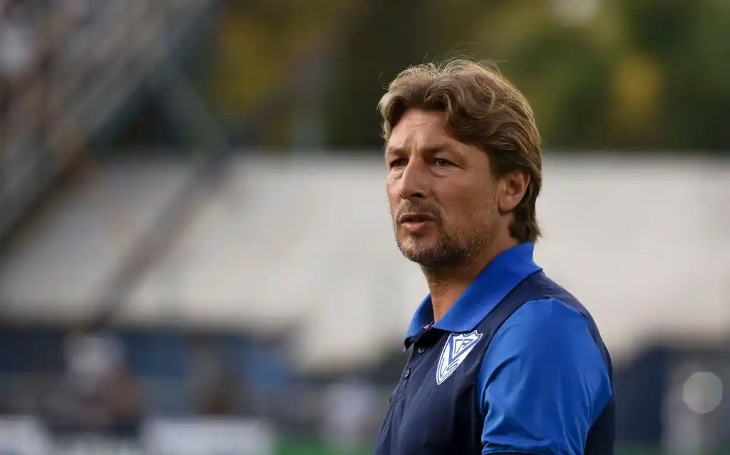 Gabriel Heinze anunció que se irá de Velez tras la última fecha de la Superliga