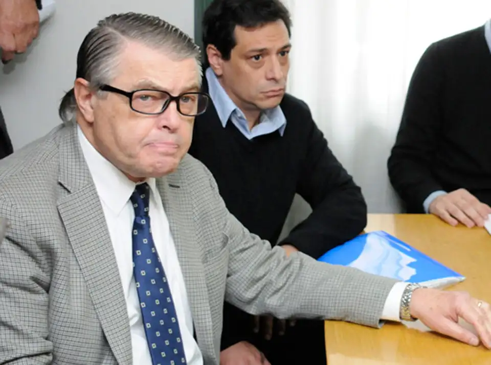 Renault hizo la última oferta a los trabajadores  y presiona con los despidos 