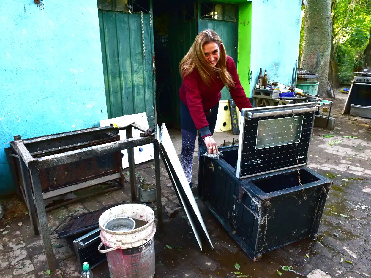 La chica de las cocinas                       