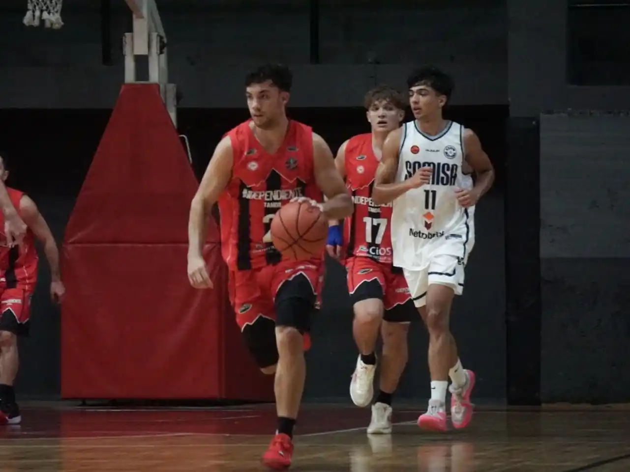 Tobías Rodríguez, uno de los conductores de Independiente.

Foto: Nicolás Pintueles