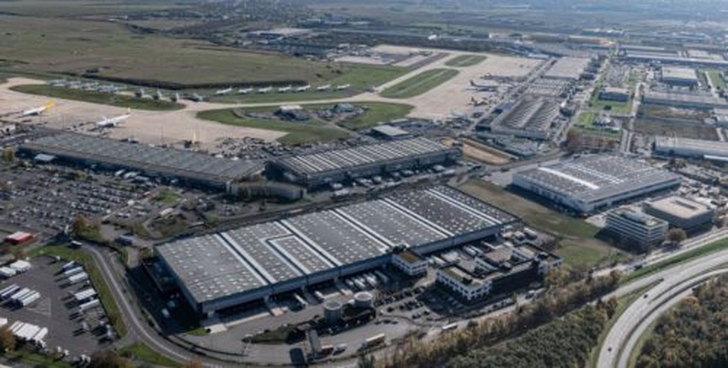 La lucha contra el COVID: Francia se prepara para distribuir vacunas desde el aeropuerto Charles de Gaulle