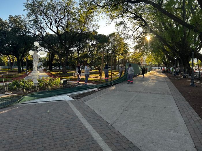 Novedades en las obras de la Plaza 25 de Mayo: levantaron el cerco del primer cuadrante - 4