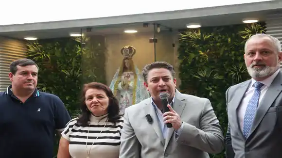 Alcalde Gustavo Duque anuncia relanzamiento del mercado municipal de Chacao