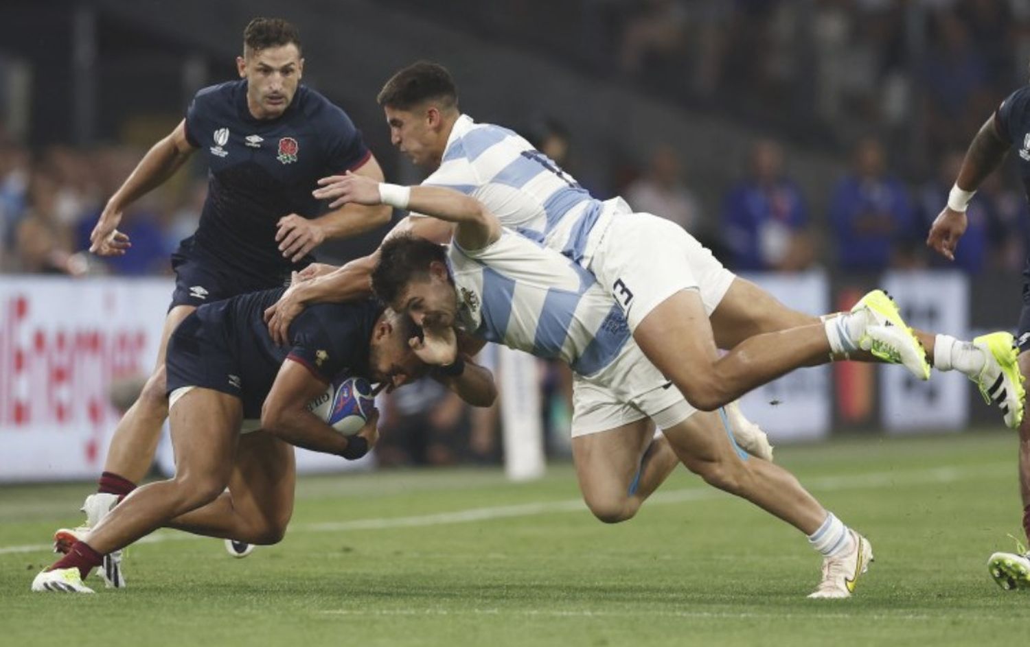 Los Pumas no lograron hacer pie y cayeron frente a Inglaterra en Marsella. Foto: NA - Reuters