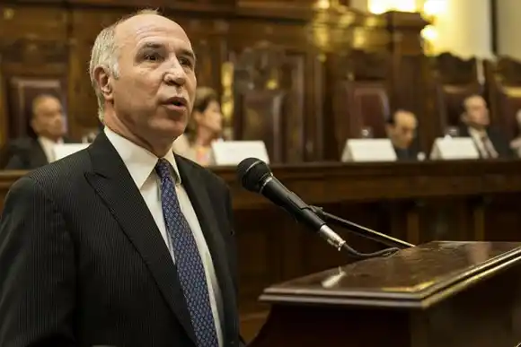 El Dr Ricardo Lorenzetti disertará en el Concejo Municipal sobre el colapso ambiental