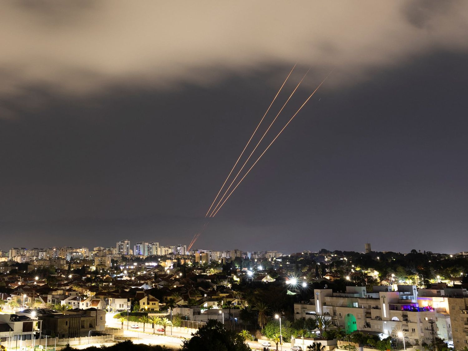 Irán atacó con misiles a Israel