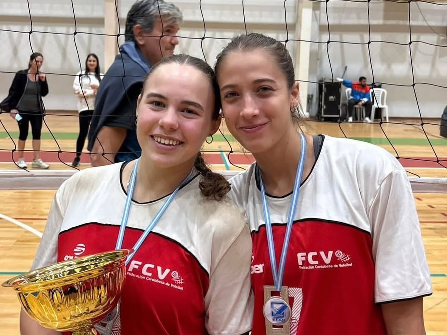 Dos jugadoras de San Isidro, subcampeonas nacionales sub-18