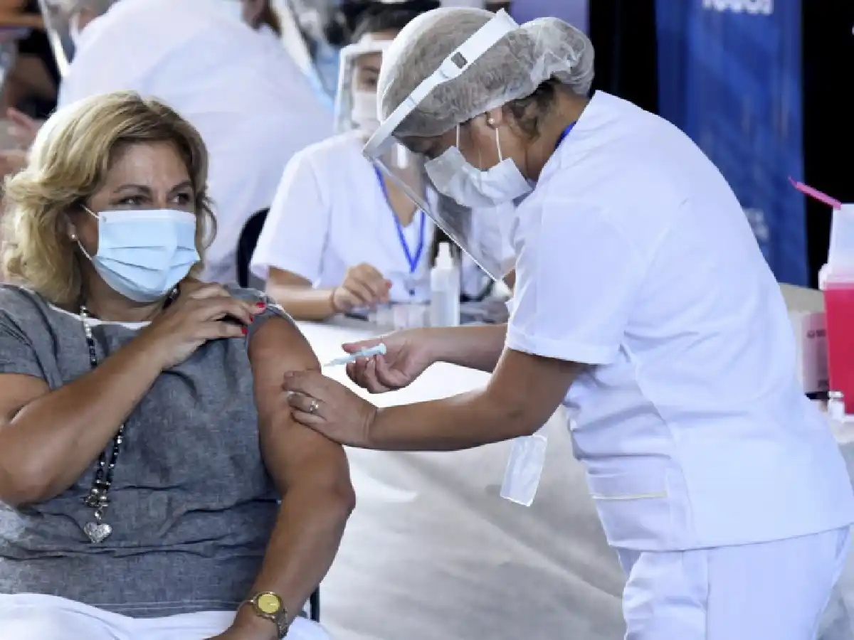 Reanudan el lunes el plan de vacunación, tras la llegada de la tercera partida de las Sputnik V