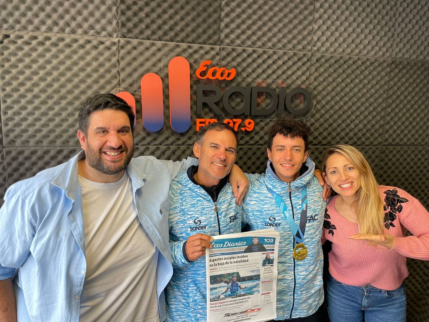 "Manu" Tripano, el campeón del mundo que arregla su propia canoa y que es ejemplo para los deportistas europeos