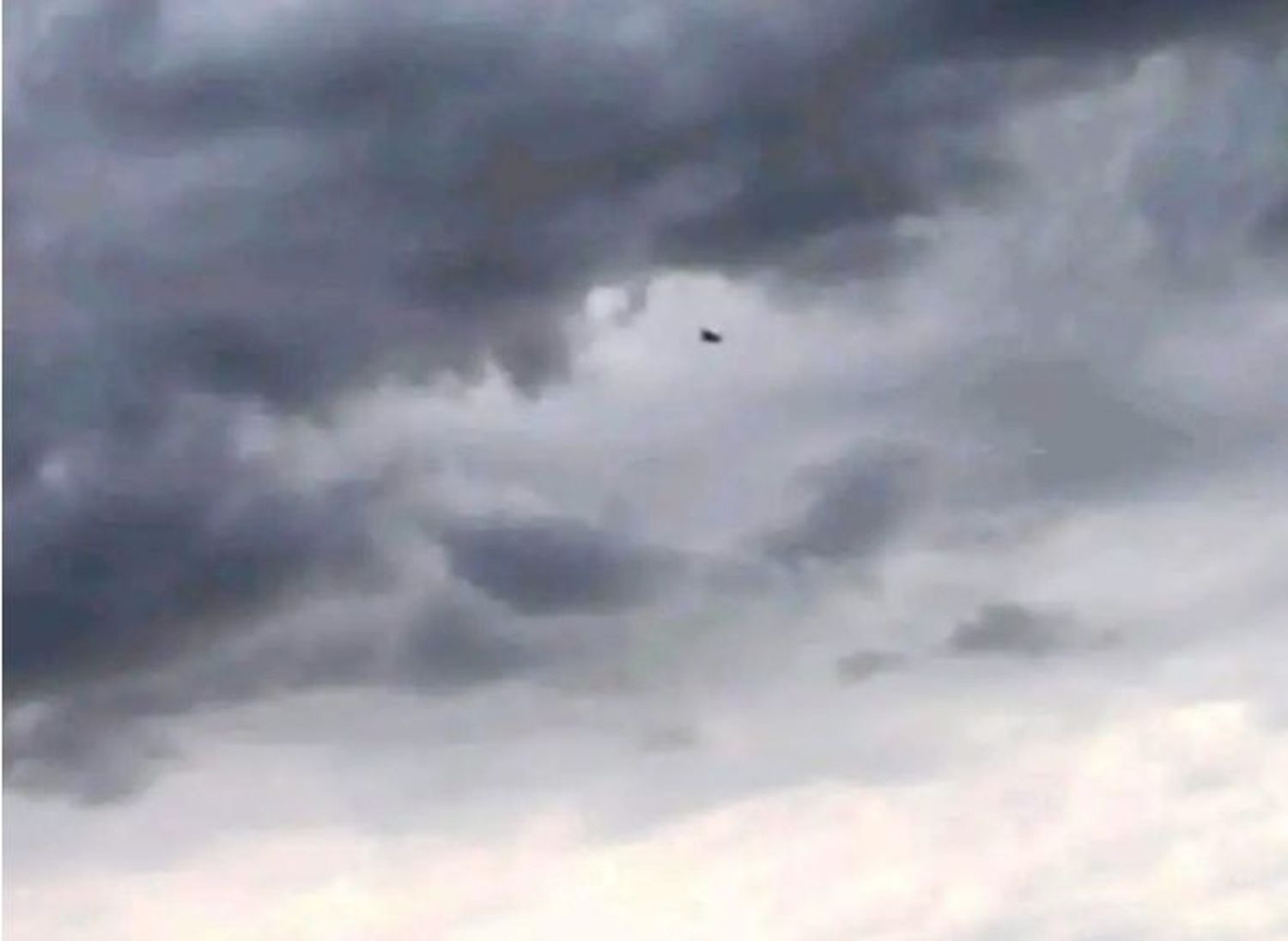 Extraños objetos en el cielo sorprendieron a vecinos de Arrecifes, Chacabuco y Bragado