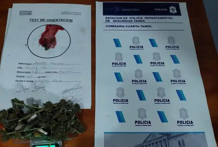 Allanaron una vivienda por un hurto y descubrieron que comercializaban estupefacientes