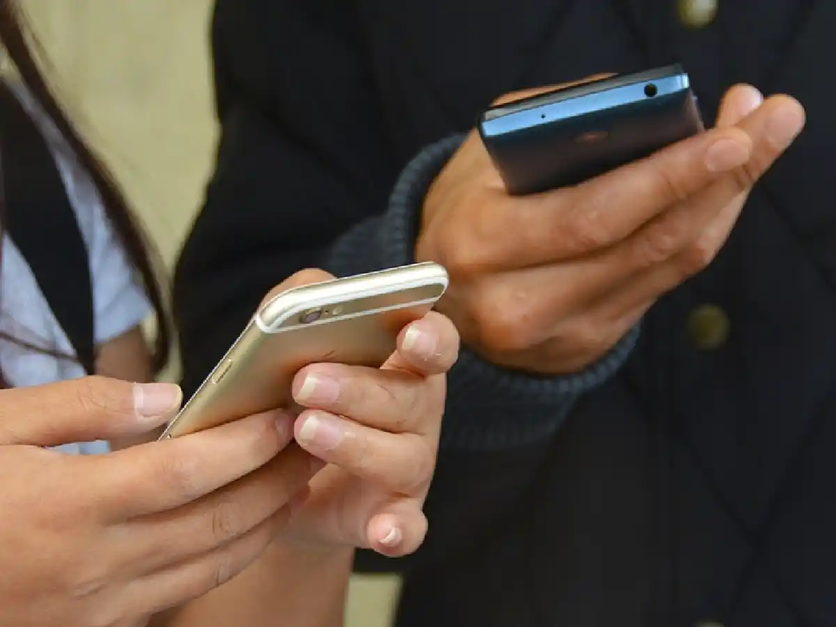 El Gobierno anunció un plan básico universal obligatorio para telefonía, internet y TV paga