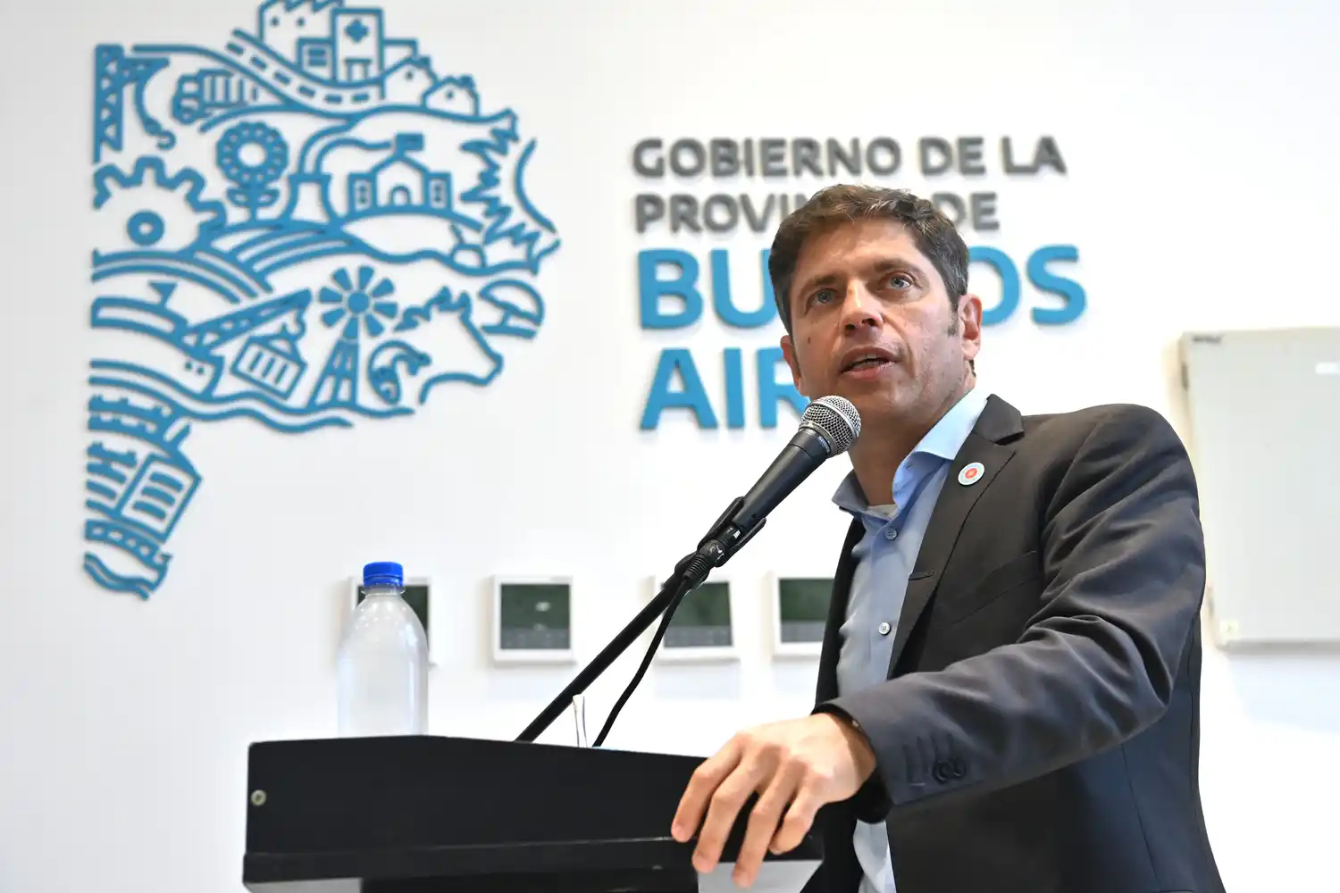 Kicillof envió a la Legislatura un proyecto para crear la Ley de Góndolas bonaerense
