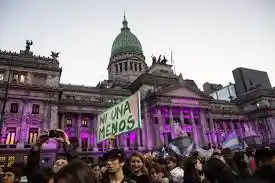 8 de Marzo Día internacional de la Mujer Trabajadora