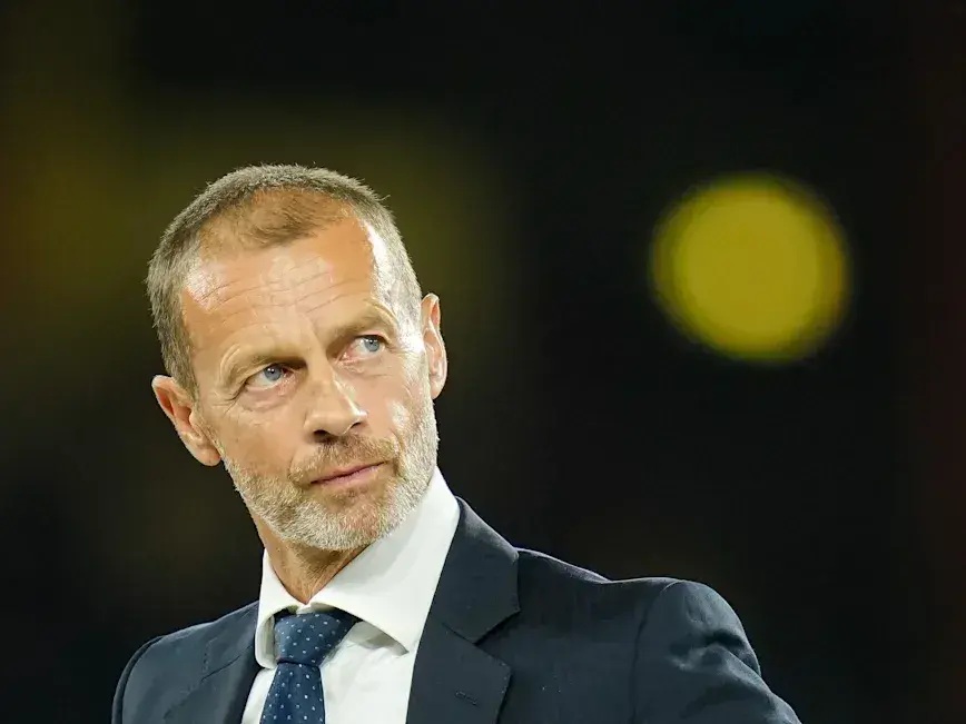Alexander Ceferin dice que no se postulará contra el presidente de la FIFA, pero pide que Infantino renuncie.Foto:AP