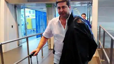 Angelici: "Les pagamos para que jueguen no para hacer escándalos"