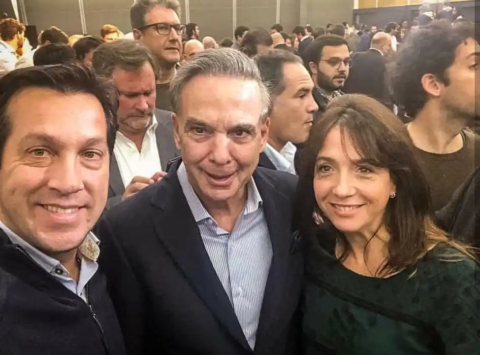 Candidatos en el encuentro Juntos por el Cambio