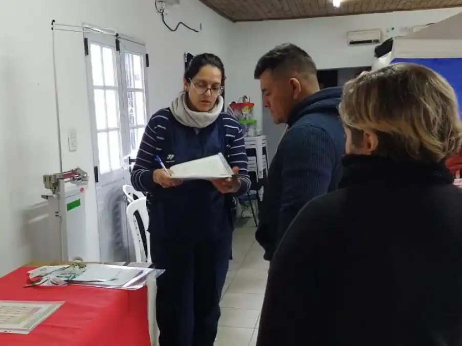 El CAPS San Isidro realizó una jornada de controles de salud y vacunación en el barrio 200 Viviendas