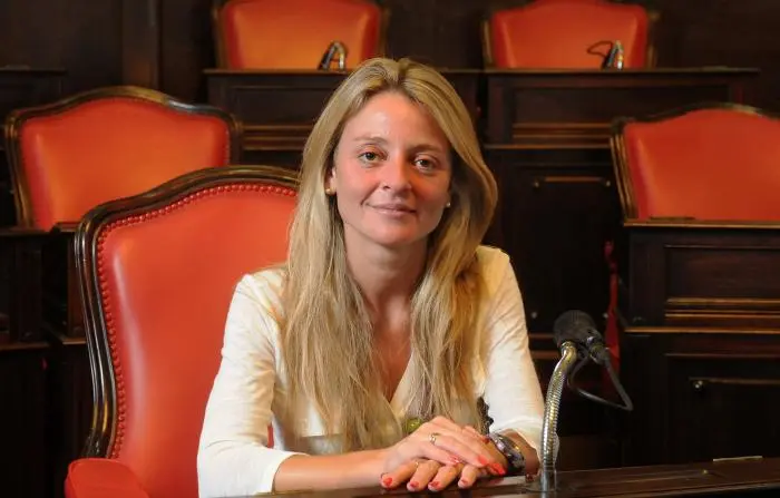 Presupuesto 2015: Para Senadora Baro, presenta "incongruencias" sobre la inflación