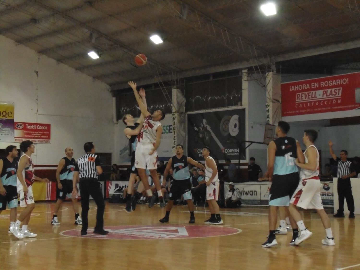 Argentino y Atenas empiezan a jugarse su continuidad en la Liga Provincial