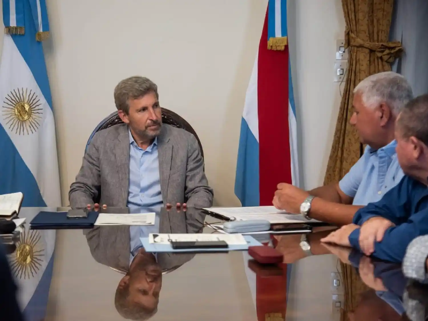 Frigerio y Luz y Fuerza firman acuerdo clave para fortalecer la Caja de Jubilaciones