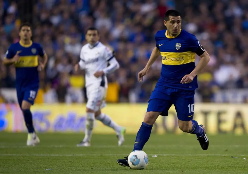 Extrañando a Riquelme: el crack cumple 41 años