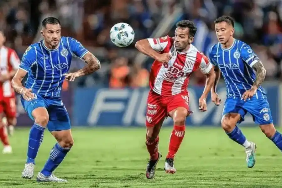 Unión SF empató en Mendoza