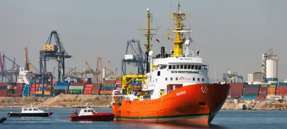 Canarias: 17 náufragos africanos mueren en costas españolas