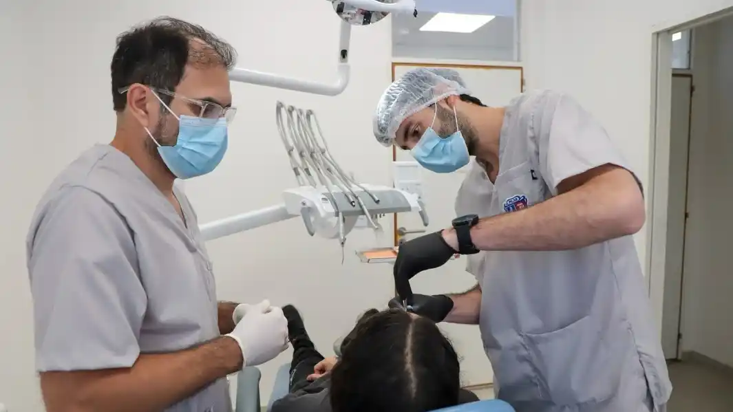 El lugar cuenta con profesionales y equipamiento de última generación.