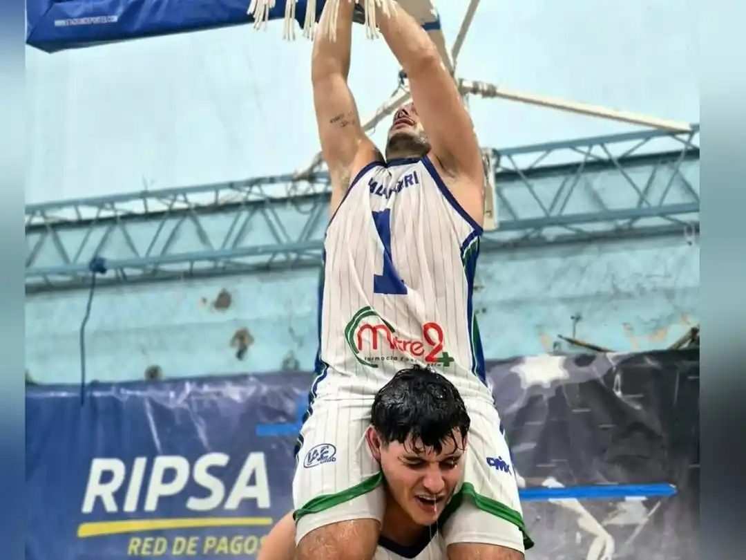 Felicidad. La de IAE, tras ser campeón después de tres años