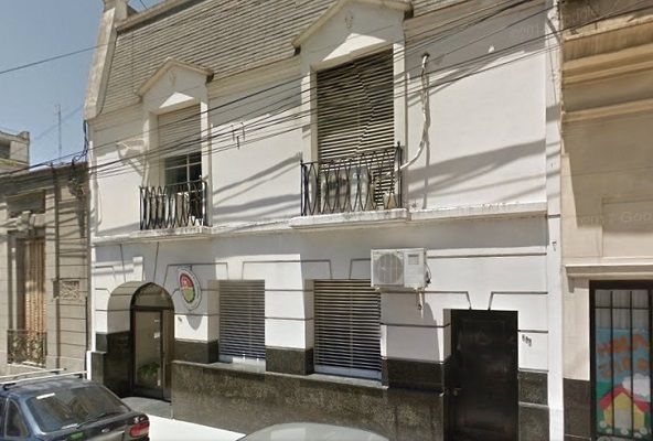 Insólito: sortean el orden de apellidos de un niño porque los padres no se ponen de acuerdo
