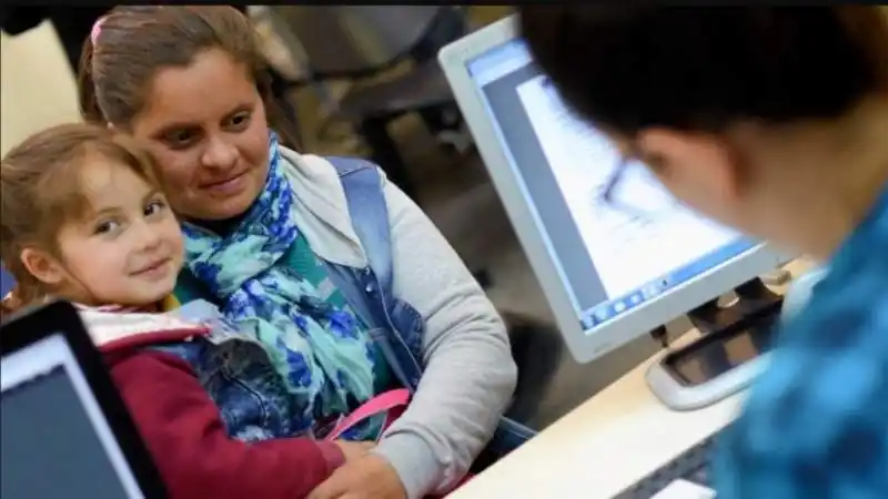 Libreta AUH: ¿Cómo acceder al cobro del 20 por ciento del complemento acumulado?