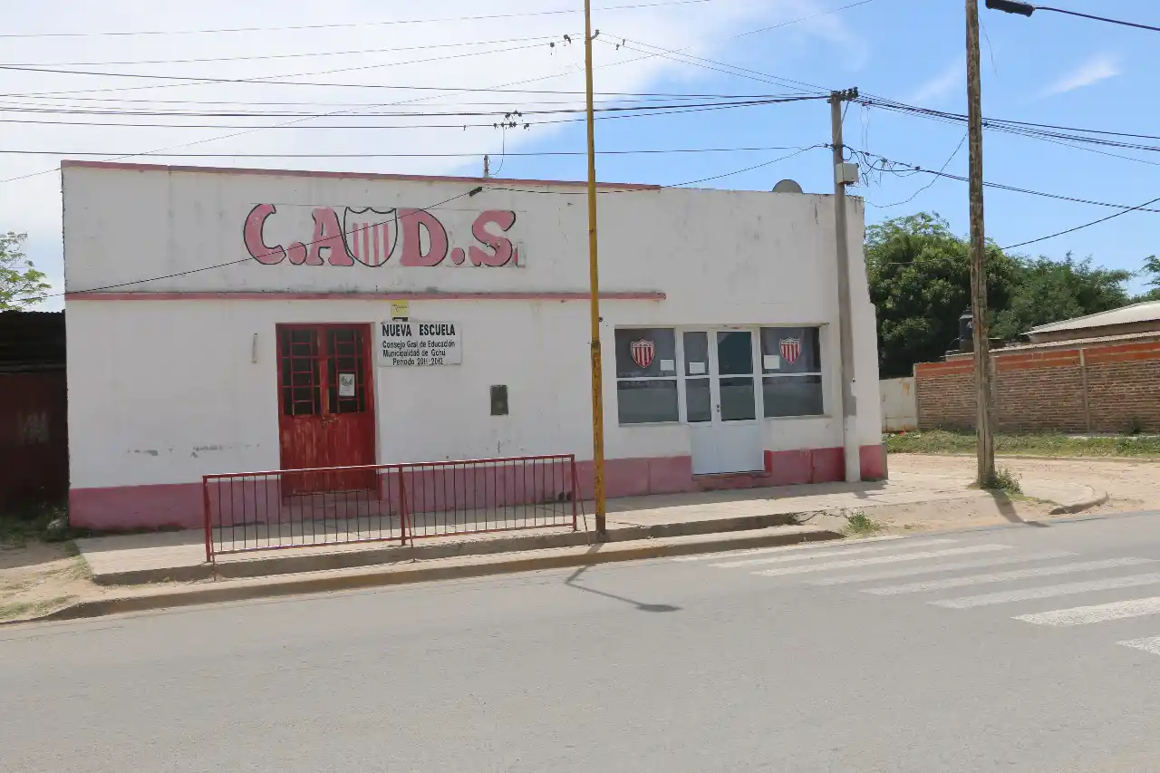 Daniel Cepeda: "Queremos democratizar y abrir el club Defensores del Sur al barrio"