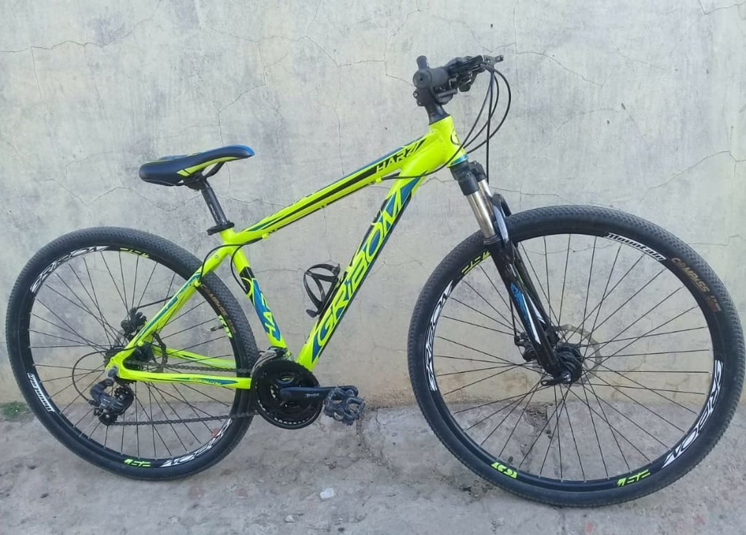 Le robaron la bicicleta