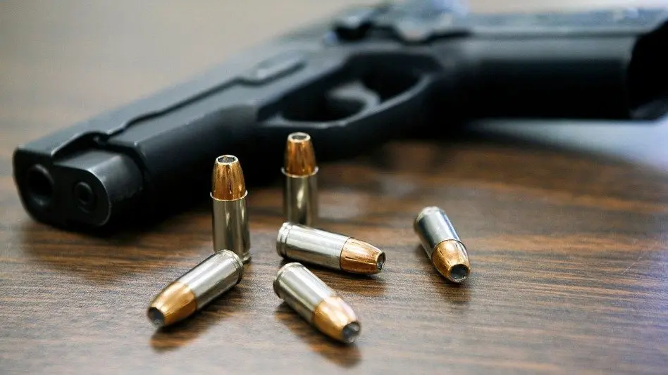 "Las armas no sirven para defenderse, solo para matar o herir"