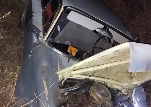 Internaron a un hombre gravemente herido tras un violento choque