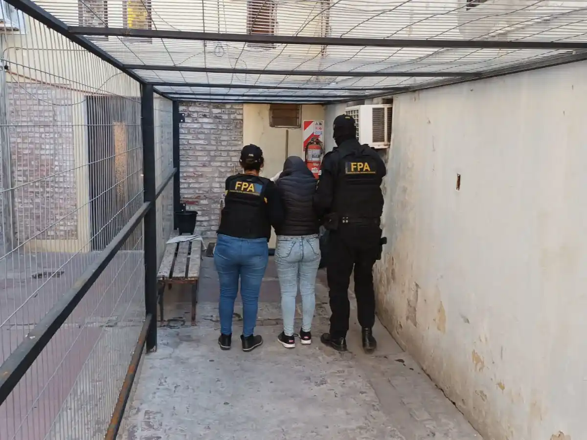 Intentó ingresar cocaína a la cárcel: fue detenida