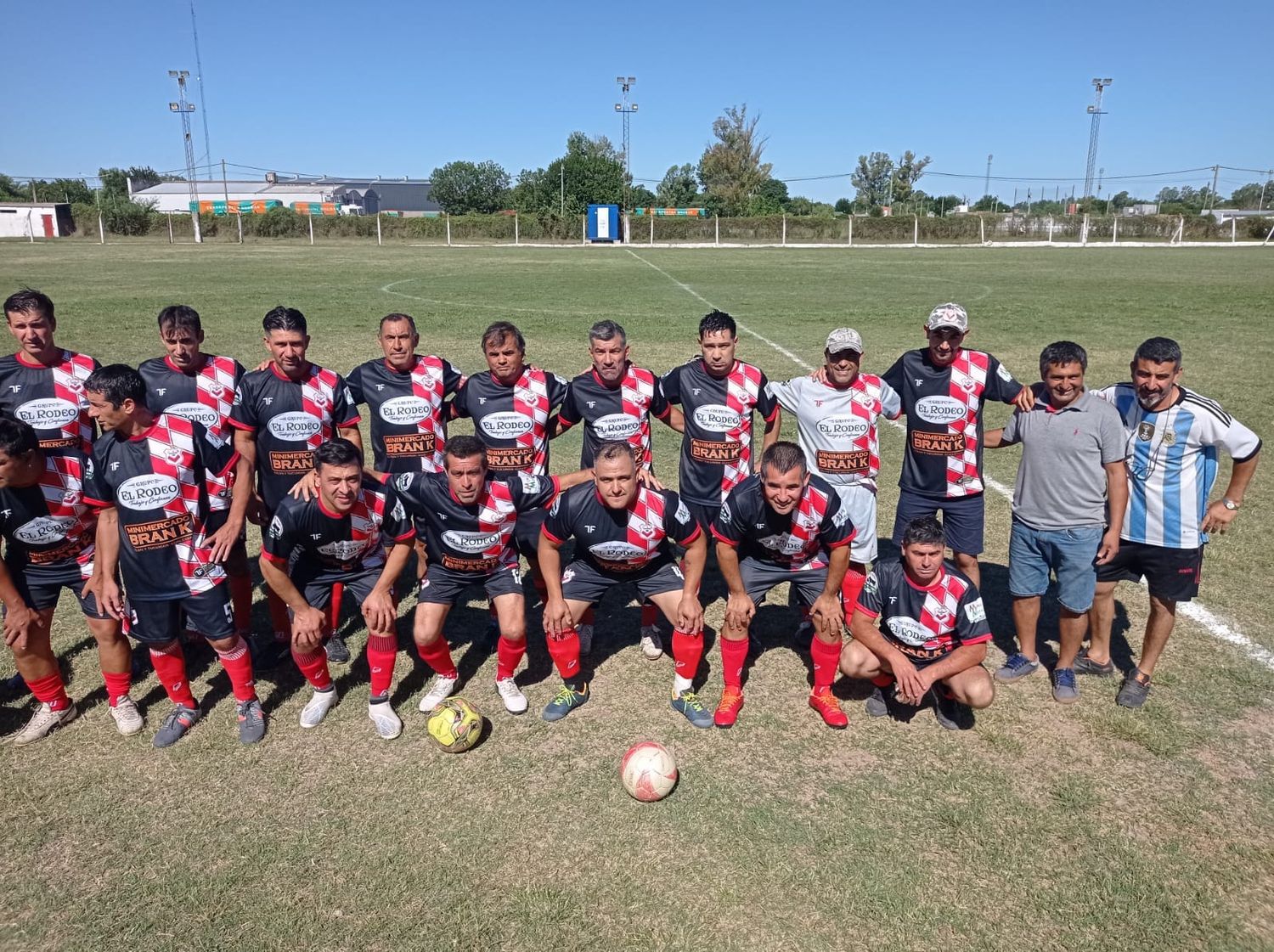 Quilmes es uno de los grandes animadores del Fútbol de Veteranos ya que presenta planteles en las tres categorías.