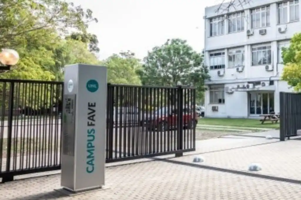 UNL instala un vacunatorio en Campus FAVE de Esperanza