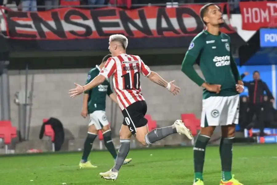 Triunfo de Estudiantes LP en la Sudamericana