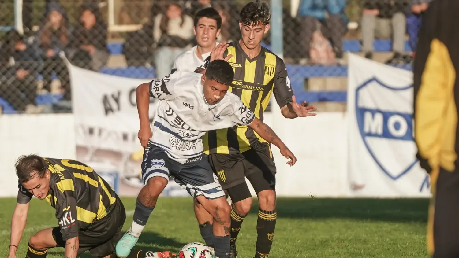 Suspensión. De la actividad del fútbol local, hasta que no se emita resolución de Newbery-Ministerio