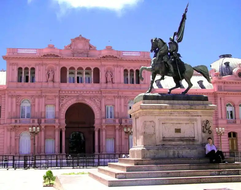 Viaje de Cristina a Seychelles: Lanata fue acusado de "sicario mediático" en un duro comunicado de Casa Rosada