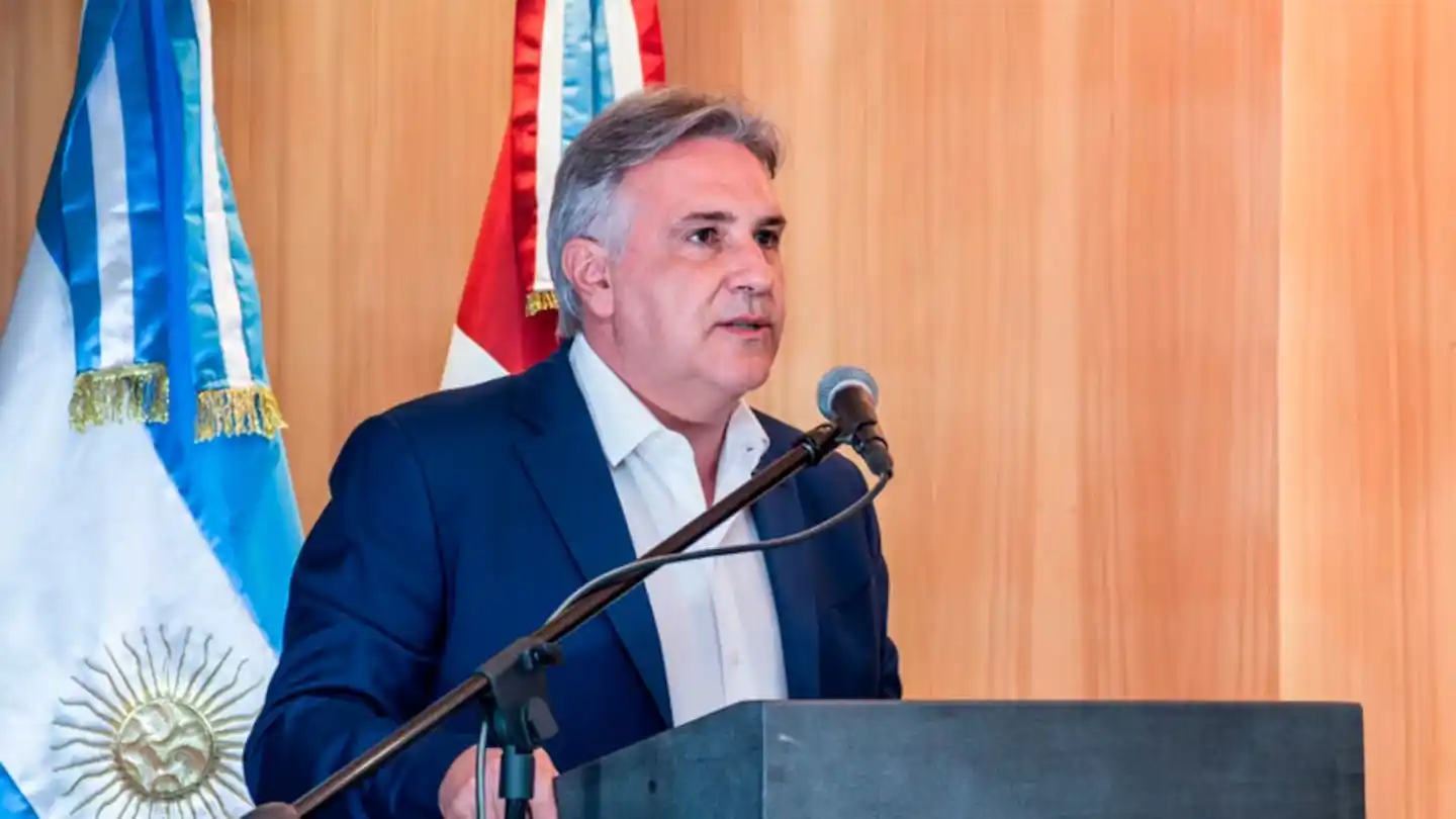 El gobernador abonará un monto a los empleados estatales