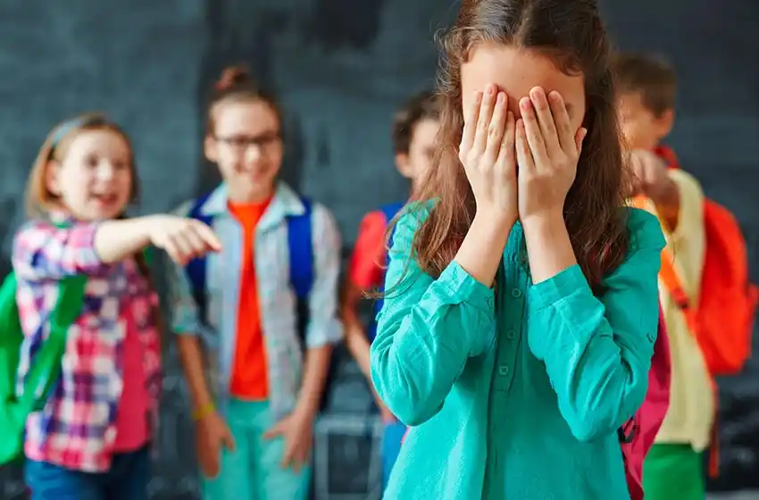 Una nena víctima de bullying tomó 10 pastillas de clonazepam