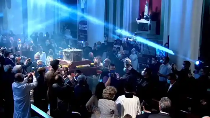 Hacia la BEATIFICACIÓN: exhumados los restos del Dr. José Gregorio Hernández (+ Imágenes)