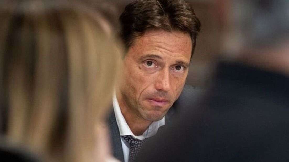 Moretti no estuvo presente y alegó que su ausencia se debió a cuestiones de seguridad.