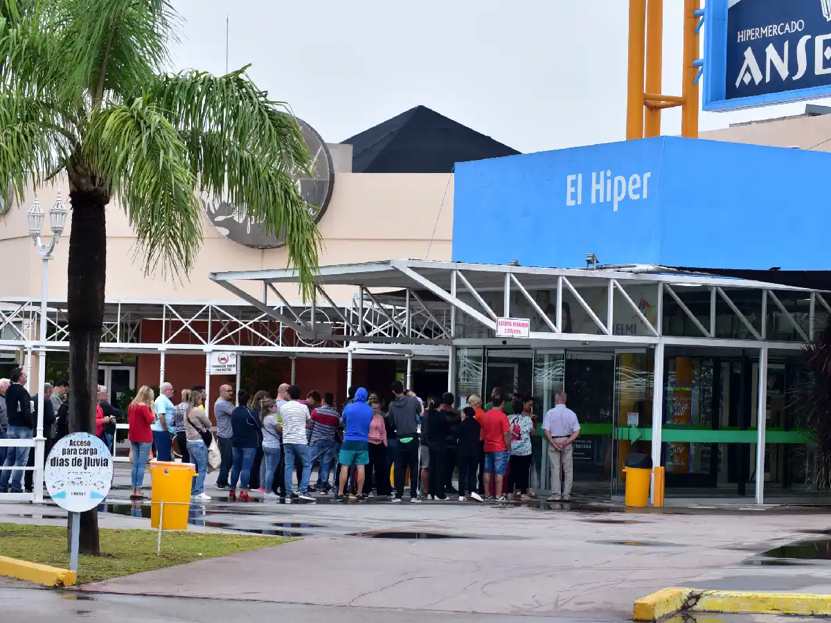  Se activó el protocolo de emergencia en el hipermercado 